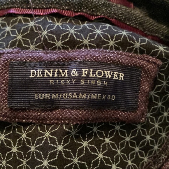 Denim & Flowers. Size medium - Picture 5 of 5